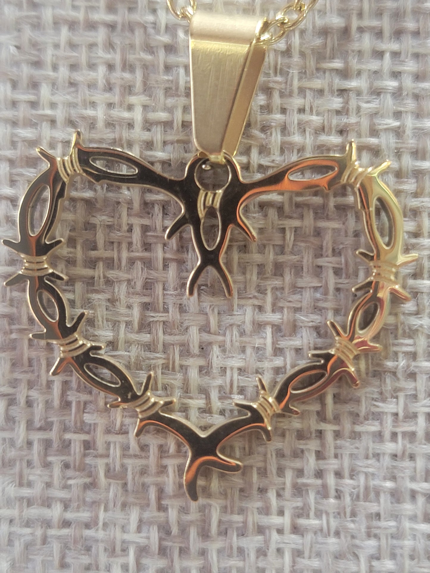 set charms con cadena y pantallas de corazon en stainless steel