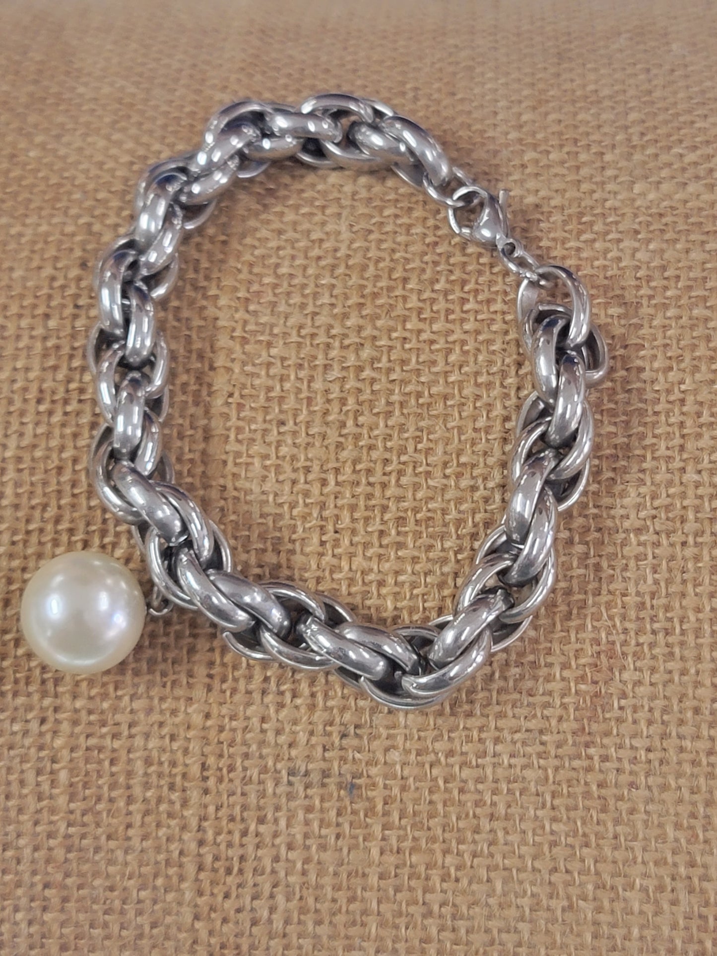 Conjunto de collar y pulsera con colgante de perla y cadena de acero inoxidable